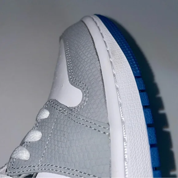 Air Jordan 1 Low SE True Blue Mens Size 8 Basketball Sneakers Shoes - Picture 8 of 14